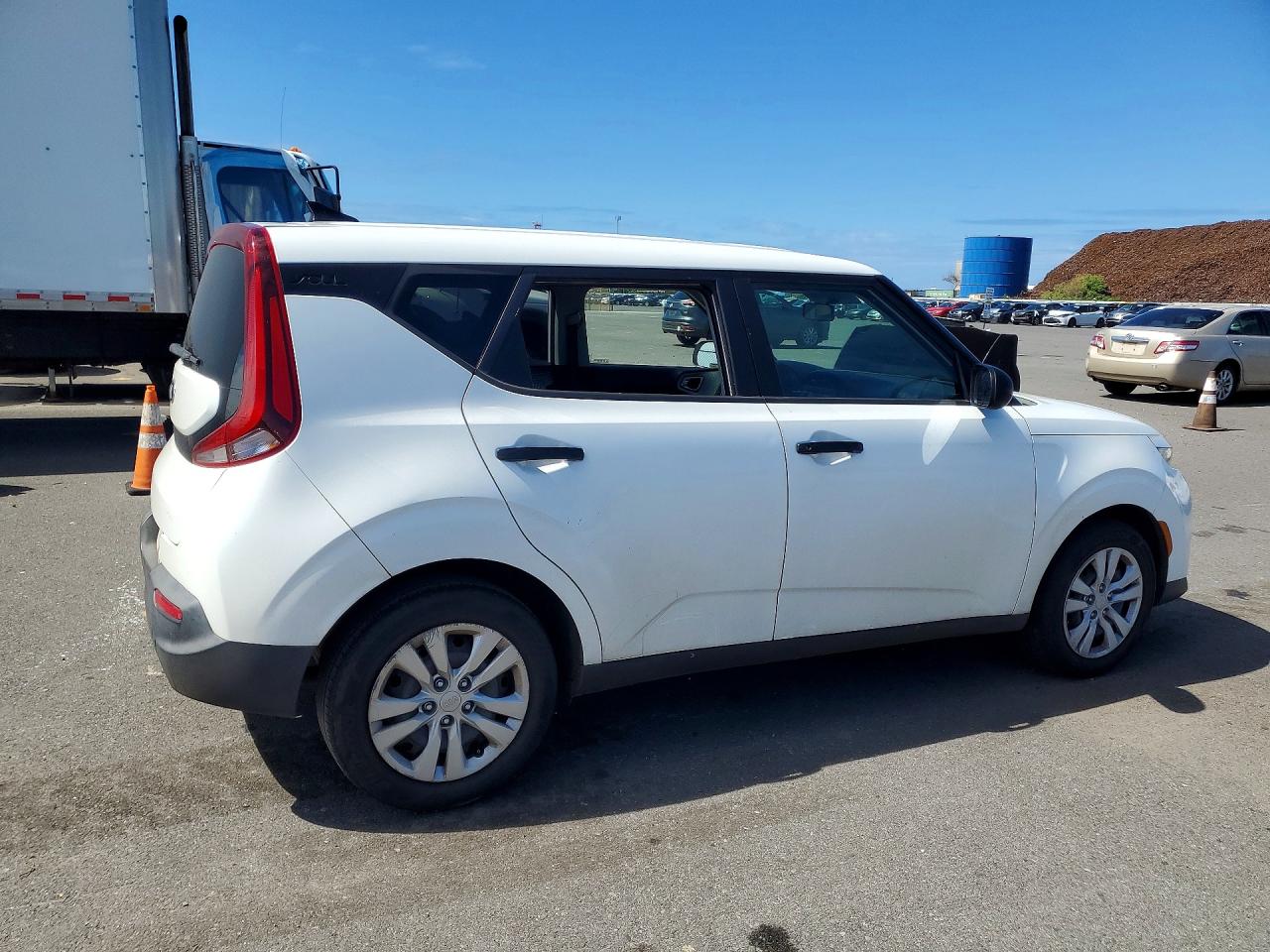 2020 KIA SOUL LX photo 7