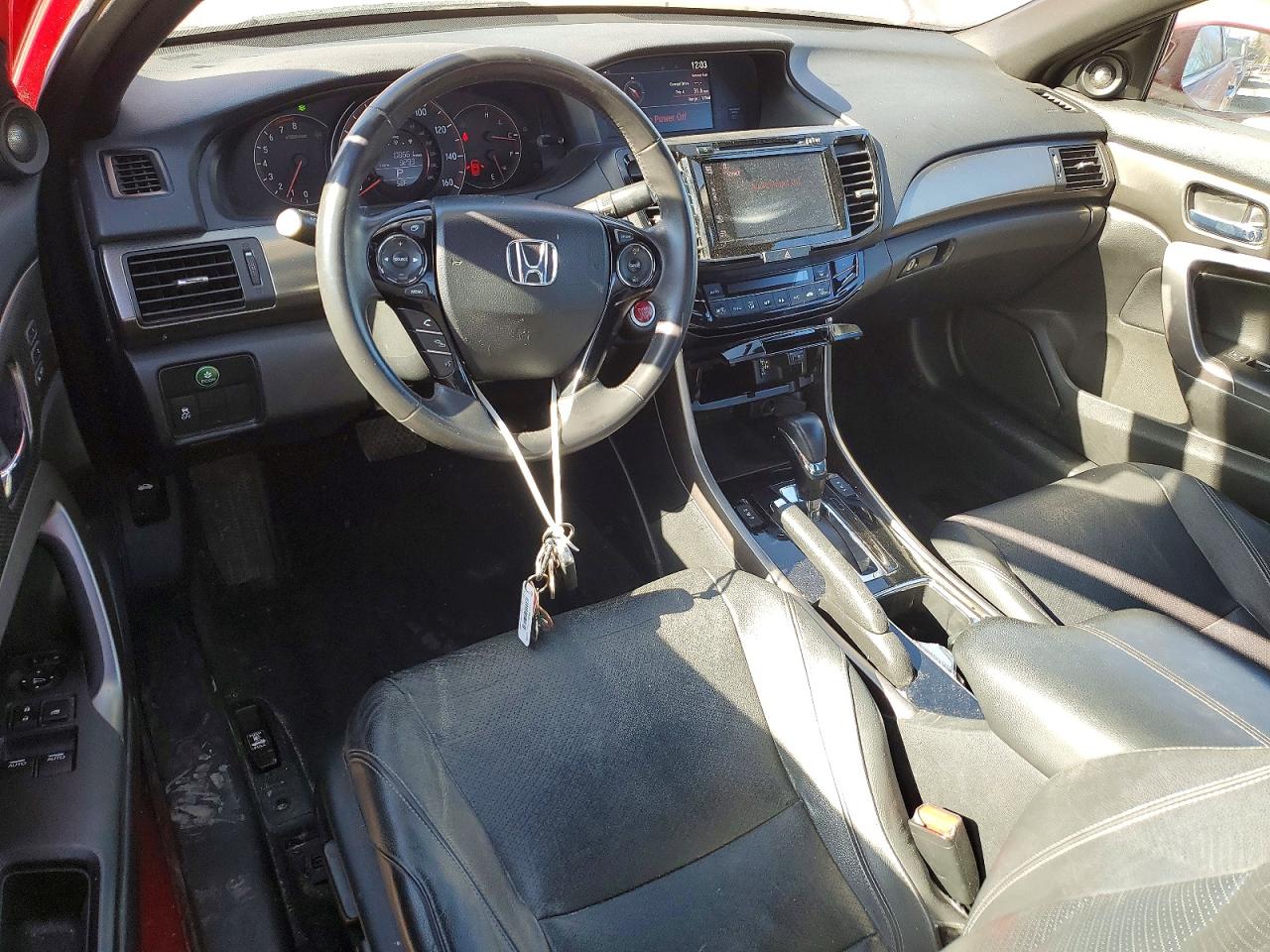 2016 HONDA ACCORD photo 15