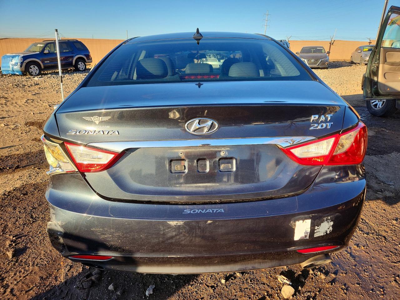 2013 HYUNDAI SONATA SE photo 11