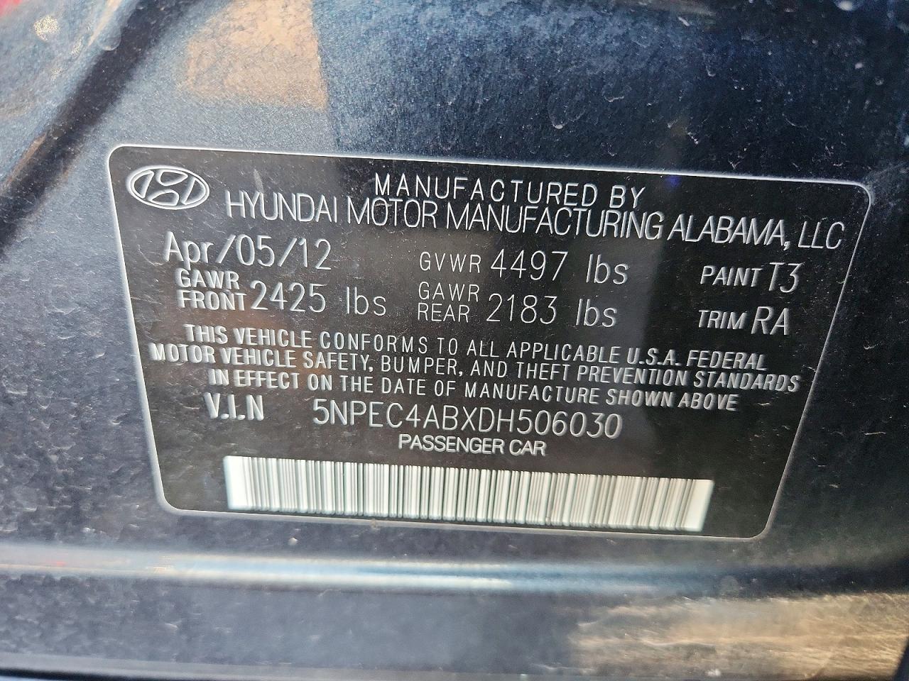 2013 HYUNDAI SONATA SE photo 23