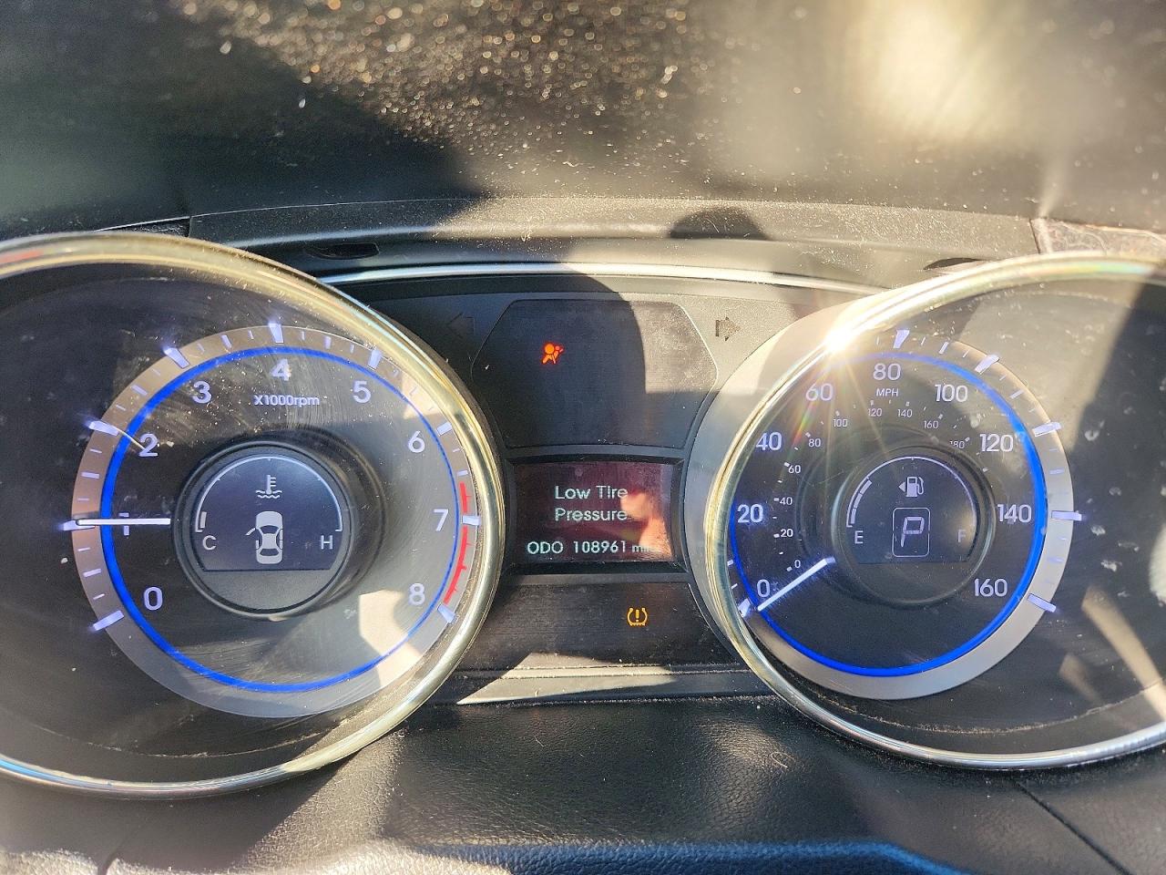 2013 HYUNDAI SONATA SE photo 17