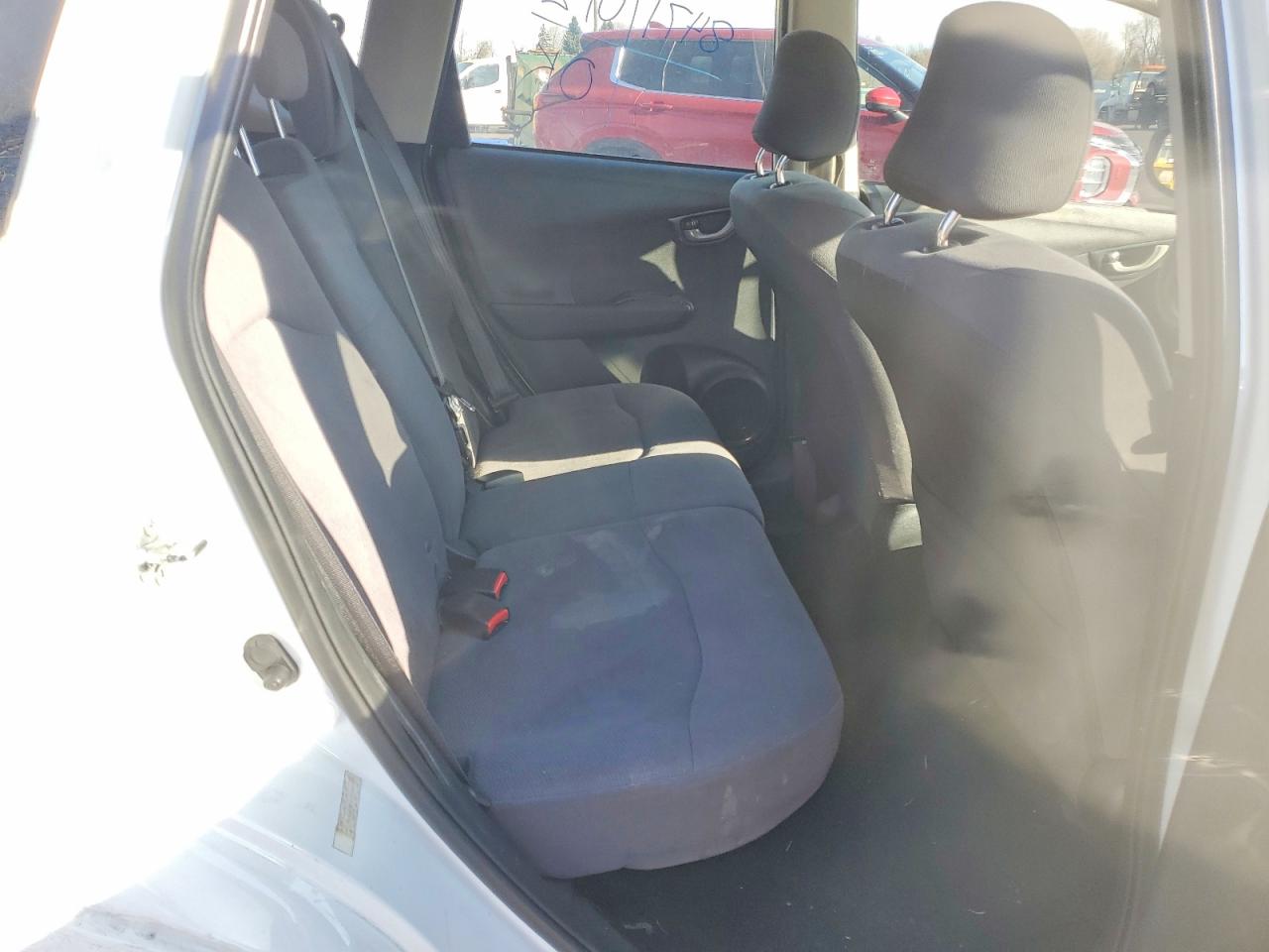 2013 HONDA FIT photo 10