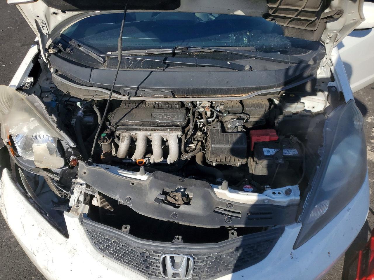 2013 HONDA FIT photo 11