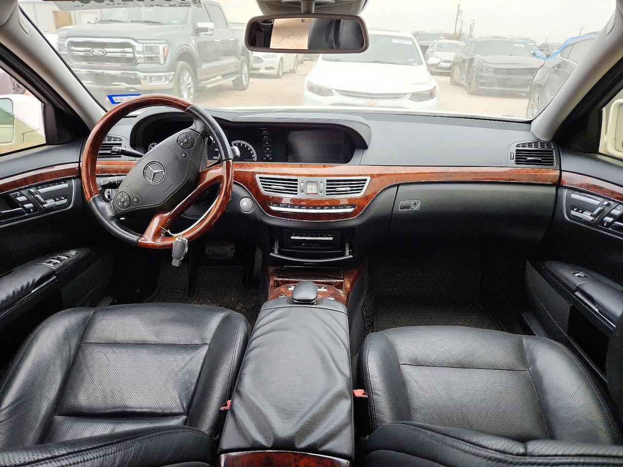 2010 MERCEDES-BENZ S 550 photo 22