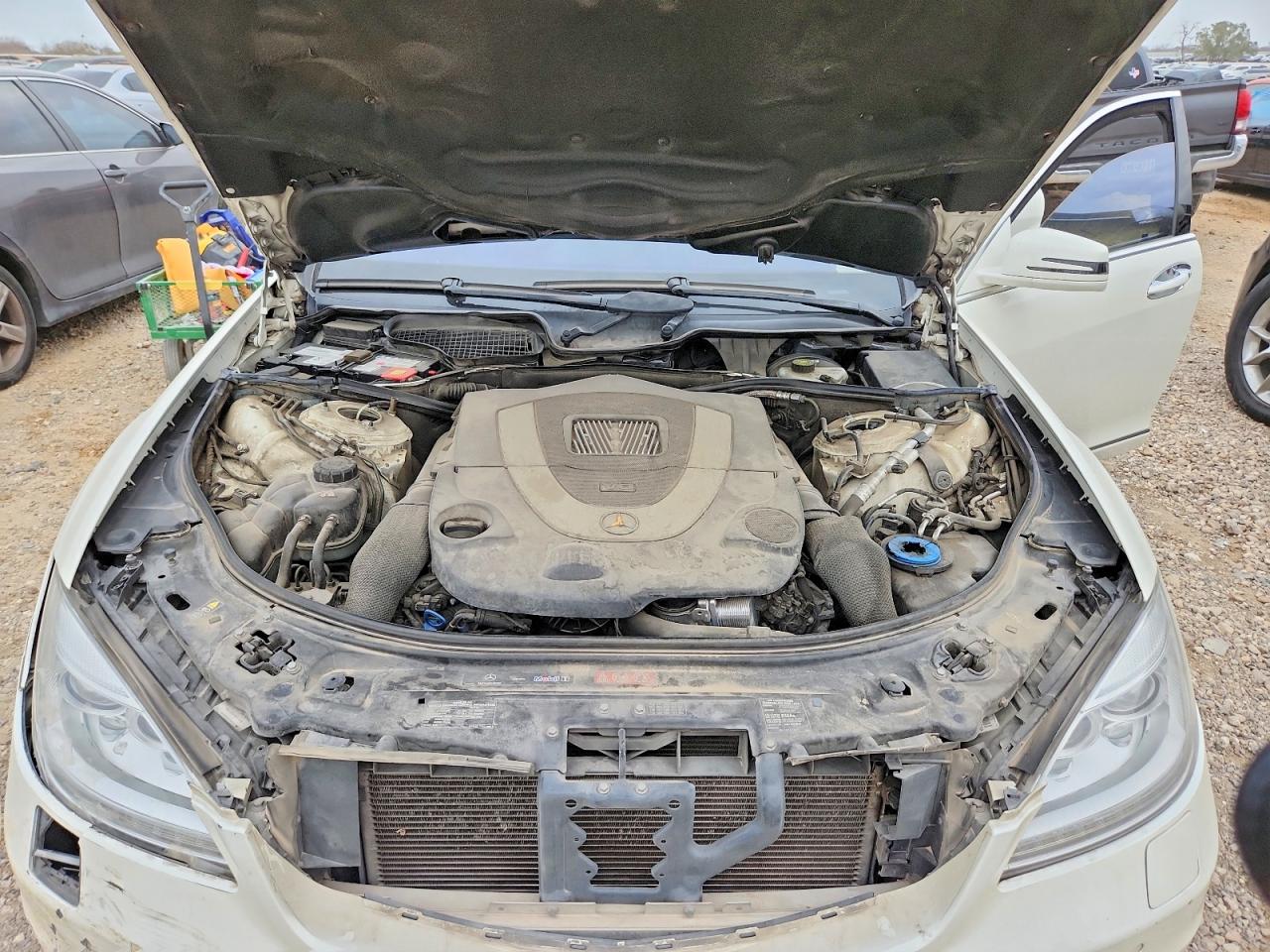 2010 MERCEDES-BENZ S 550 photo 31