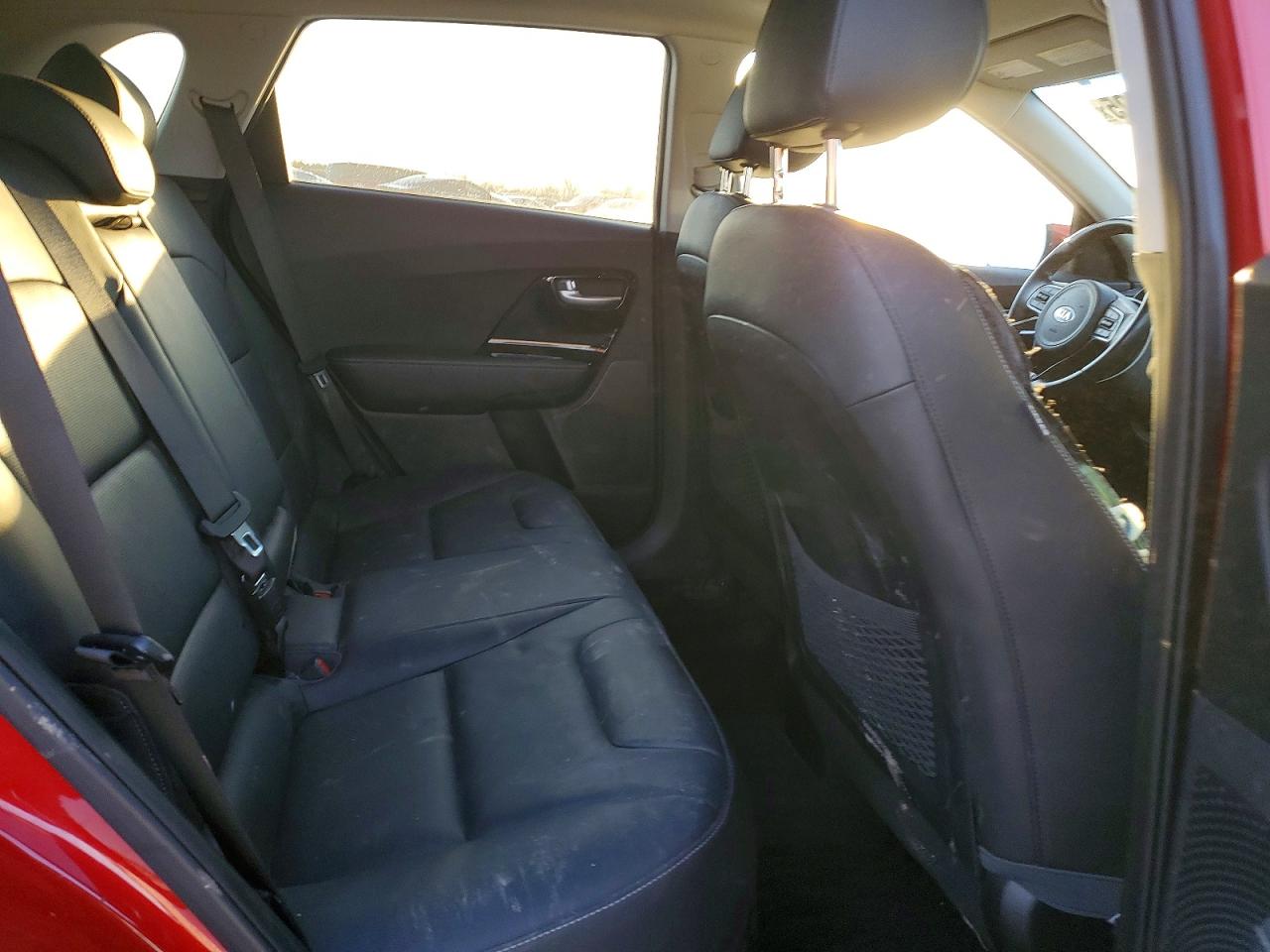 2019 KIA NIRO TOURING photo 21
