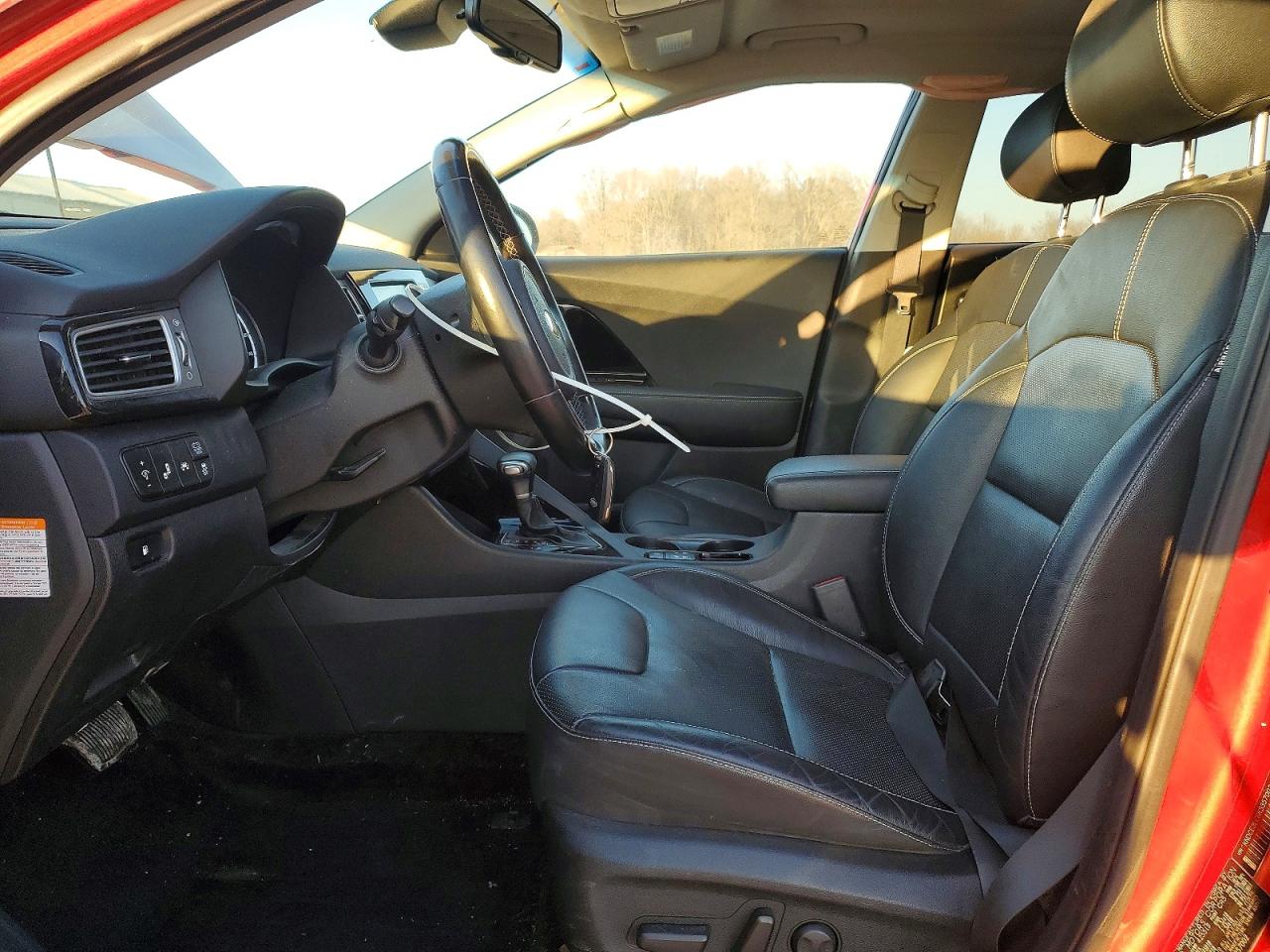2019 KIA NIRO TOURING photo 13
