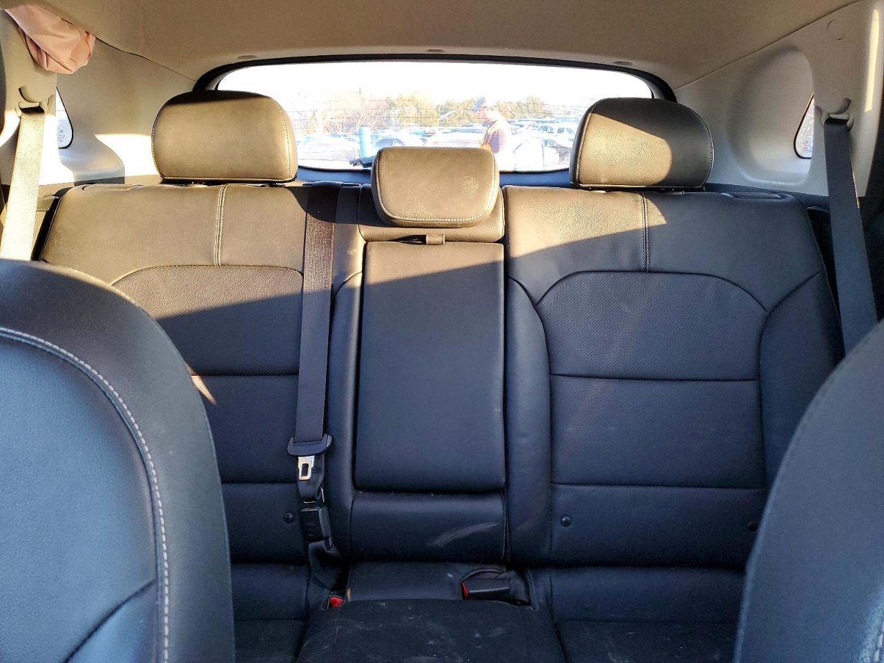 2019 KIA NIRO TOURING photo 19