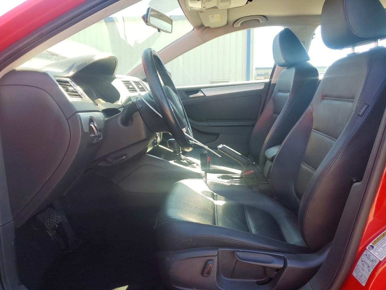 2013 VOLKSWAGEN JETTA SE photo 7