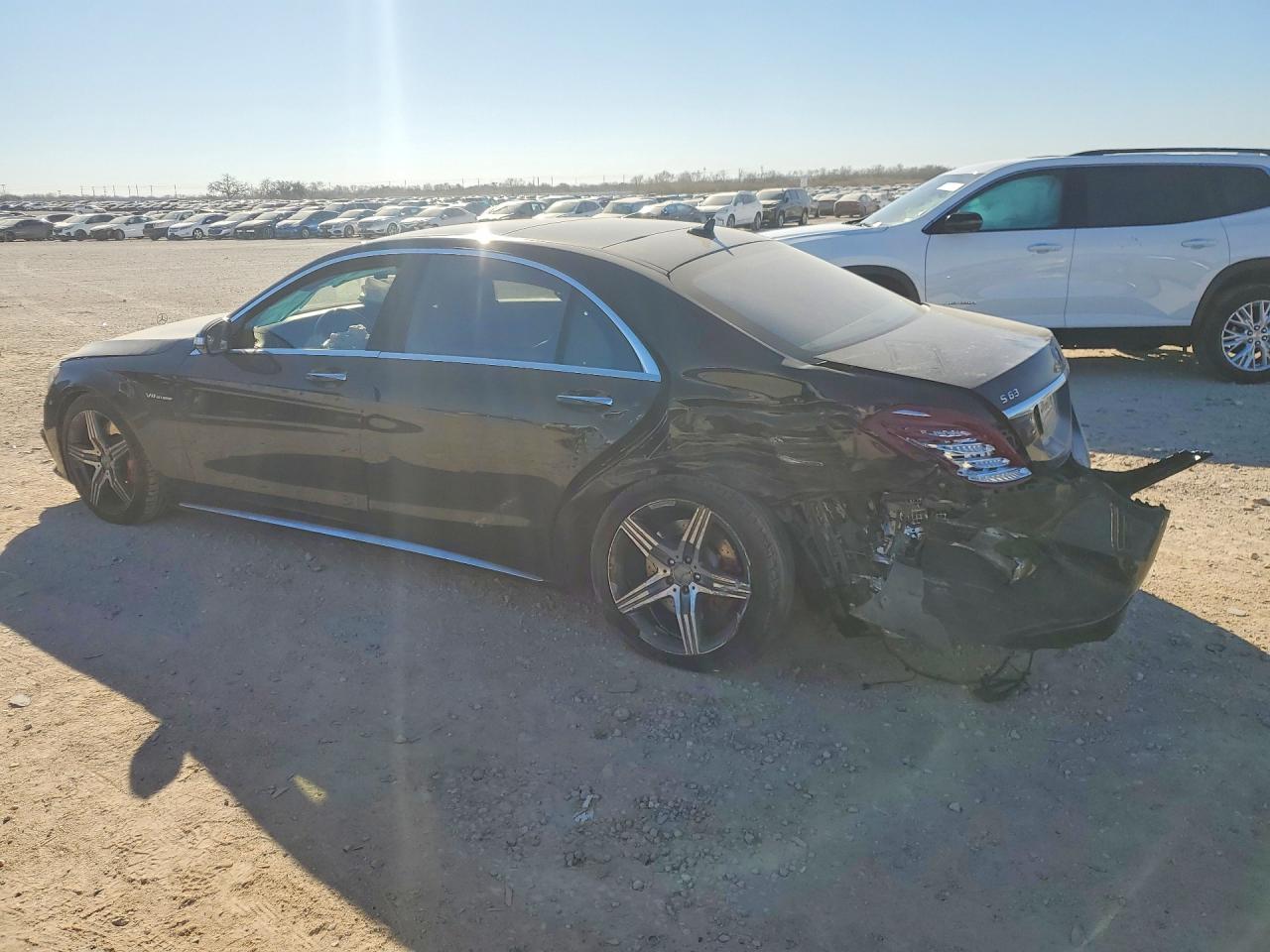 2015 MERCEDES-BENZ S 63 AMG photo 3