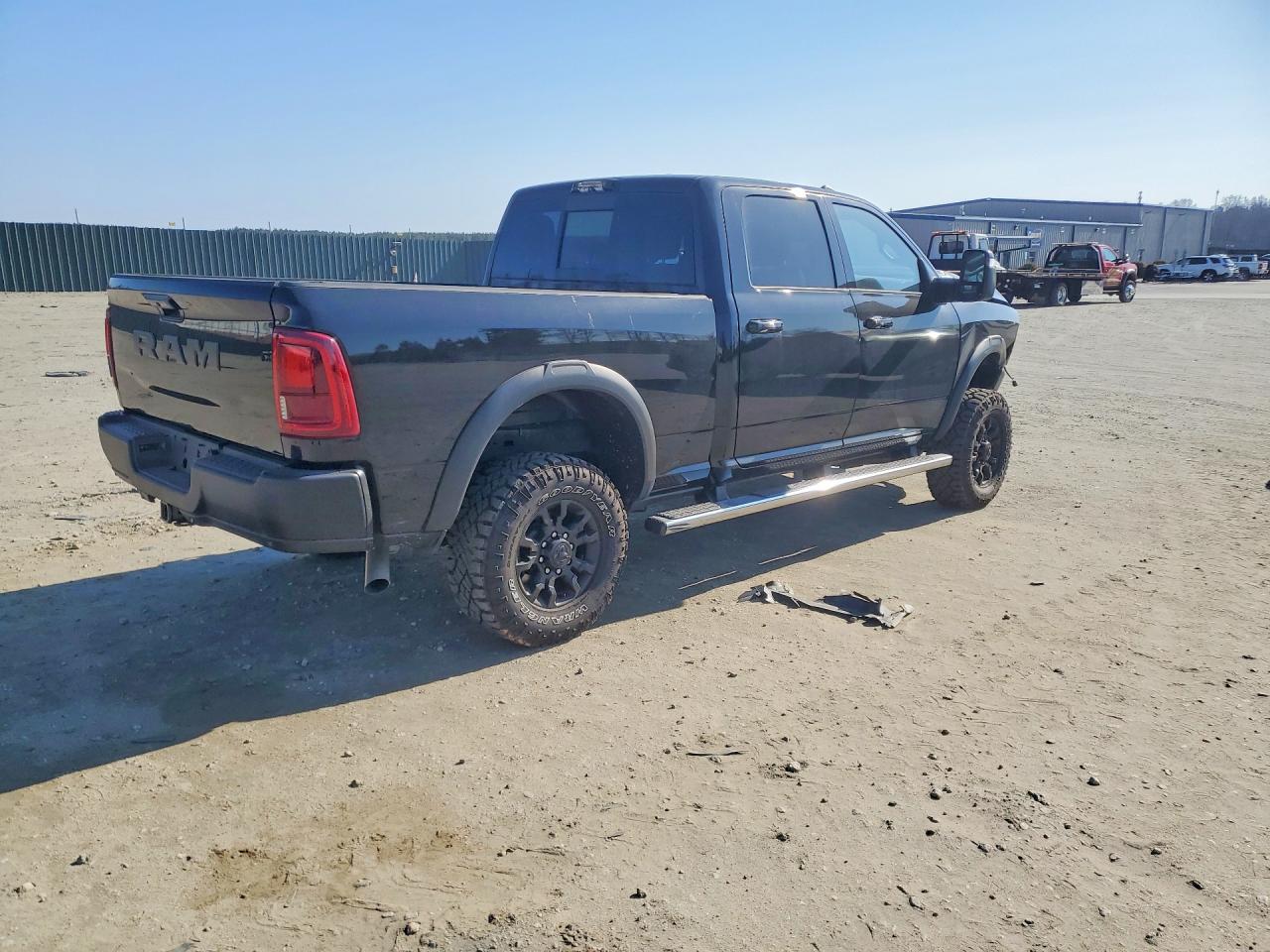 2025 RAM 2500 POWERWAGON photo 3