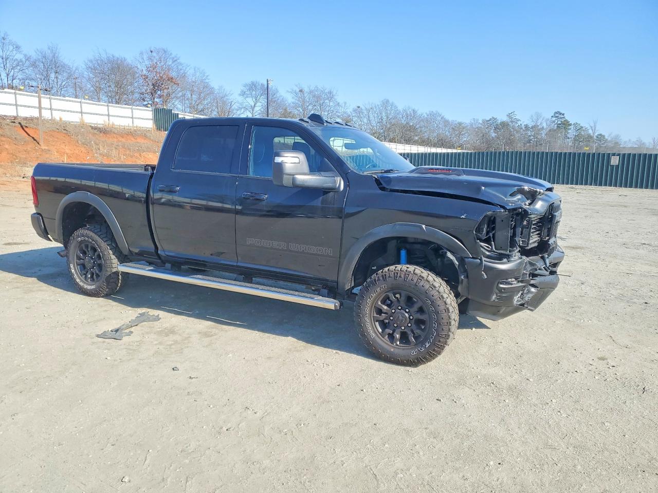 2025 RAM 2500 POWERWAGON photo 4
