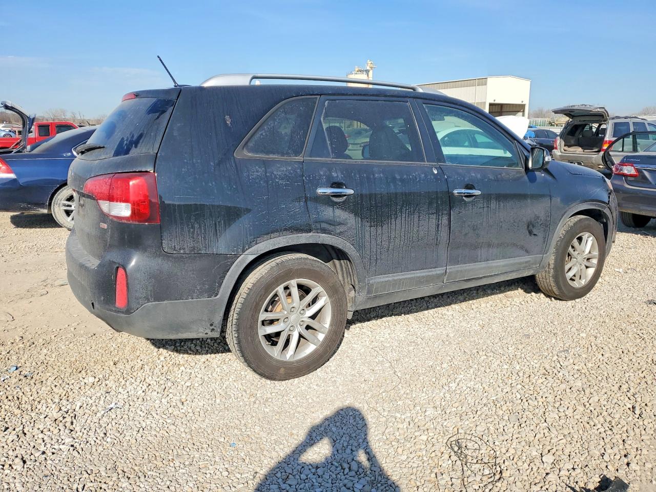 2015 KIA SORENTO LX photo 5