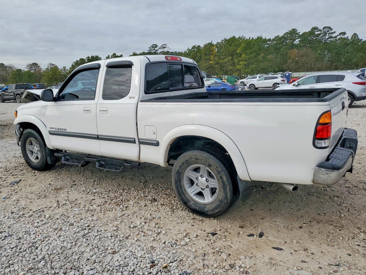 2000 TOYOTA TUNDRA SR5 photo 2
