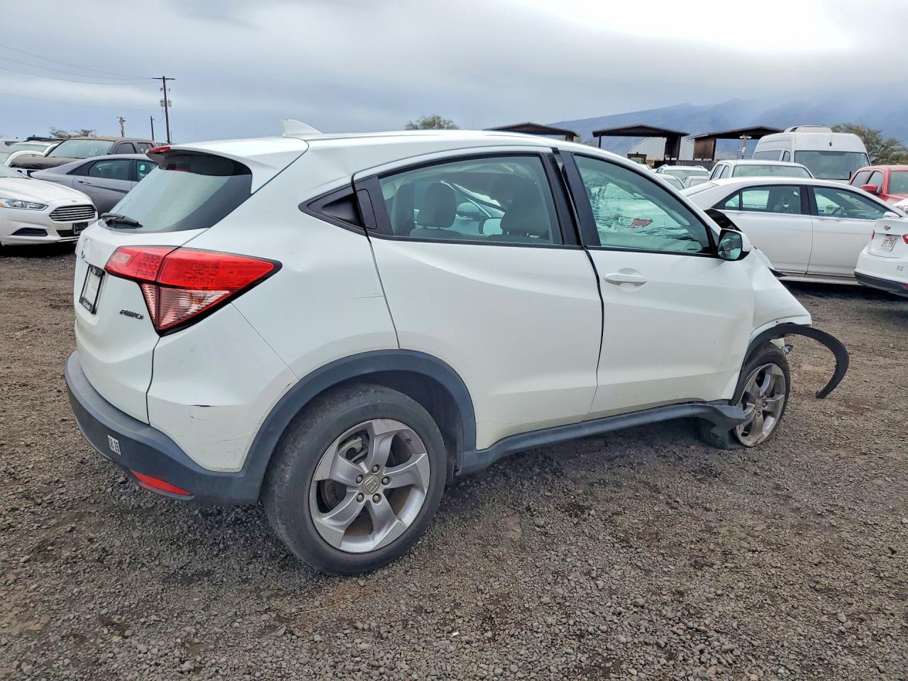 2016 HONDA HR-V LX photo 7