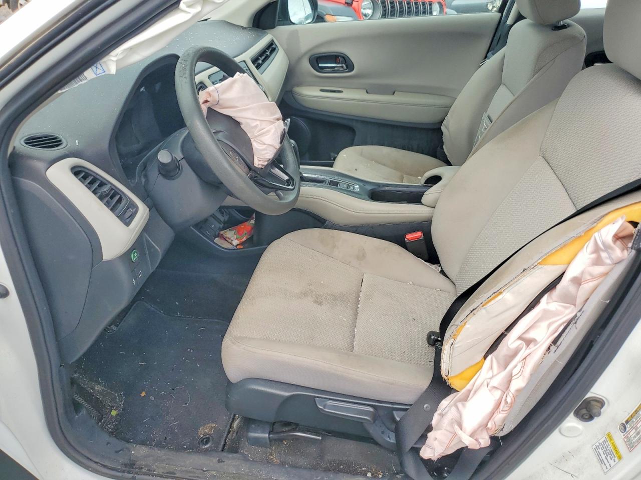 2016 HONDA HR-V LX photo 19