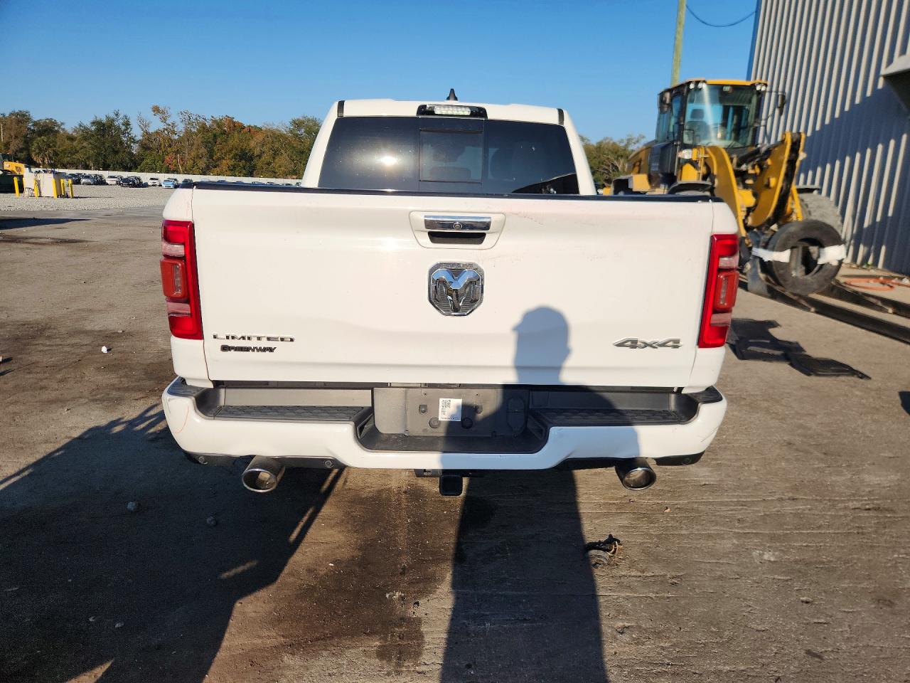 2021 RAM 1500 LIMITED photo 6