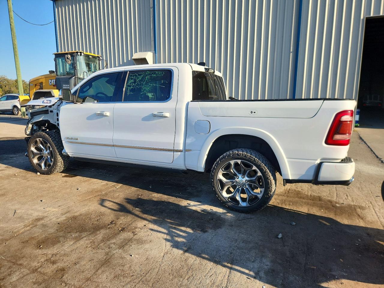 2021 RAM 1500 LIMITED photo 2