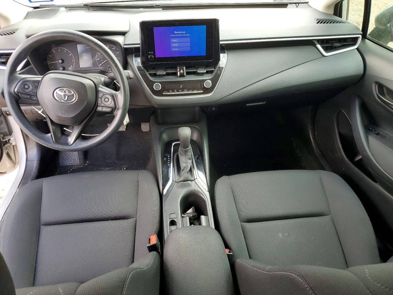 2024 TOYOTA COROLLA LE photo 8