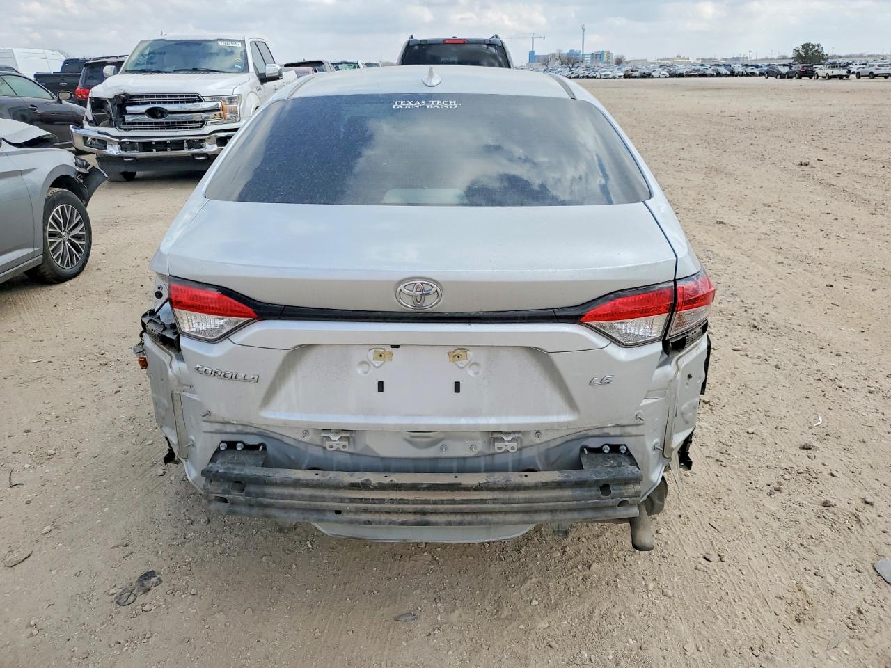 2024 TOYOTA COROLLA LE photo 6