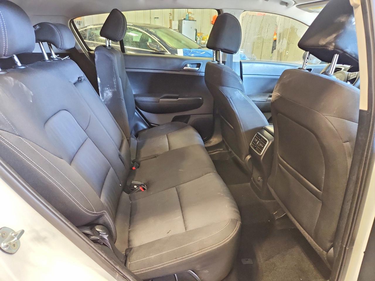 2020 KIA SPORTAGE LX photo 21