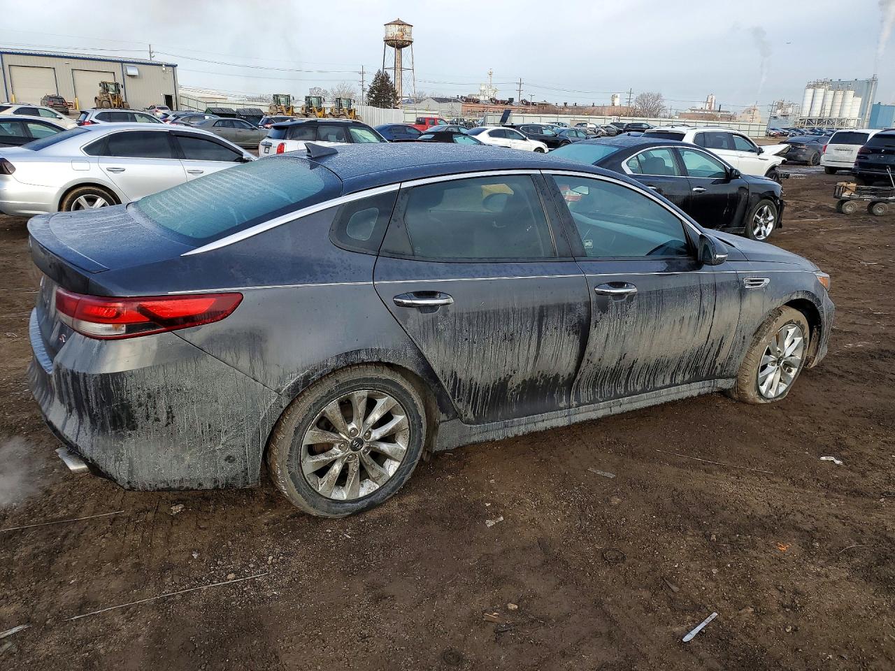 2018 KIA OPTIMA LX photo 3