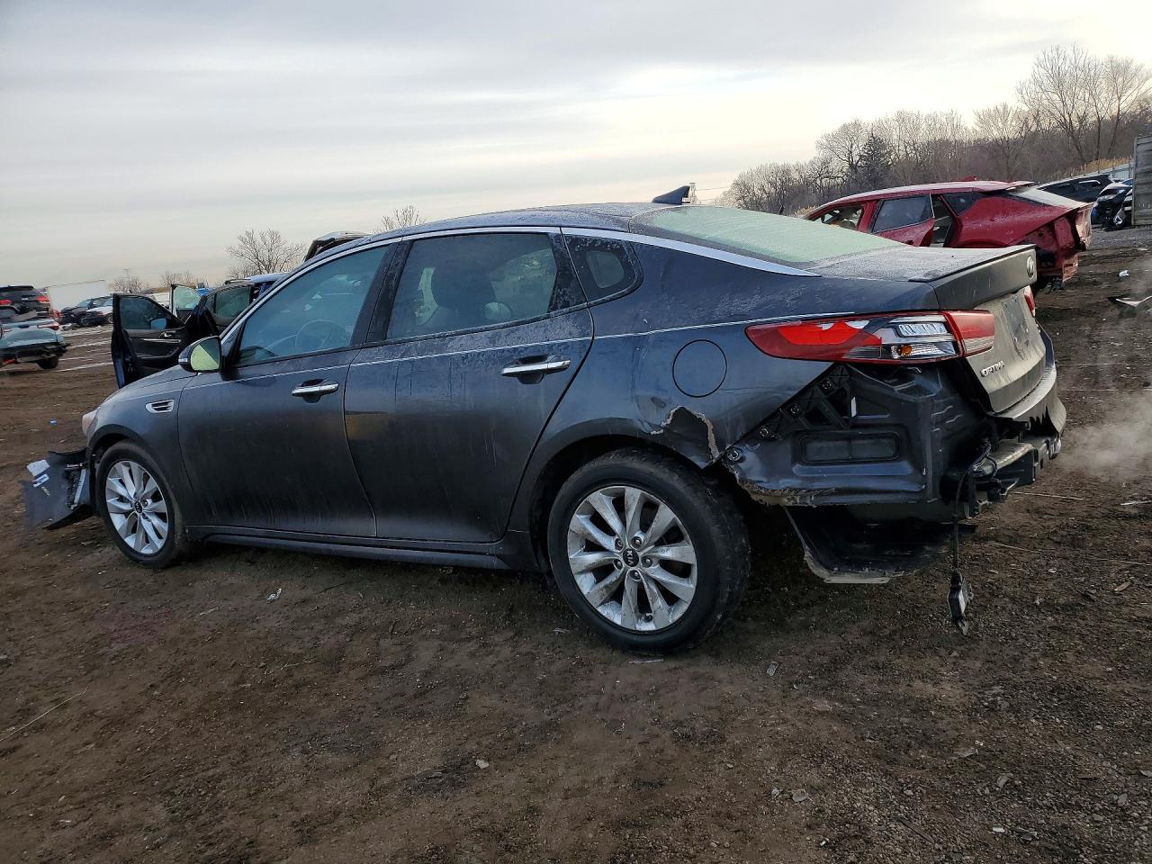 2018 KIA OPTIMA LX photo 2