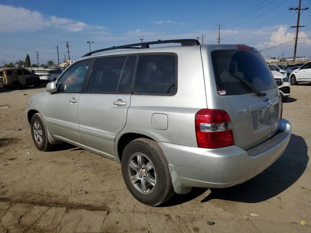 2005 TOYOTA HIGHLANDER LIMITED photo 2