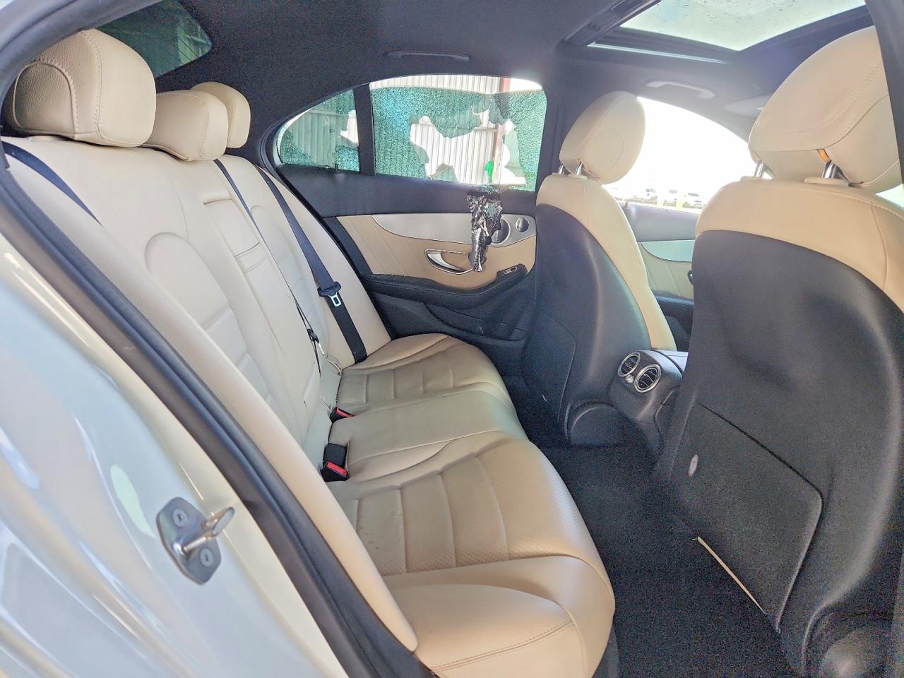 2019 MERCEDES-BENZ C 300 photo 19