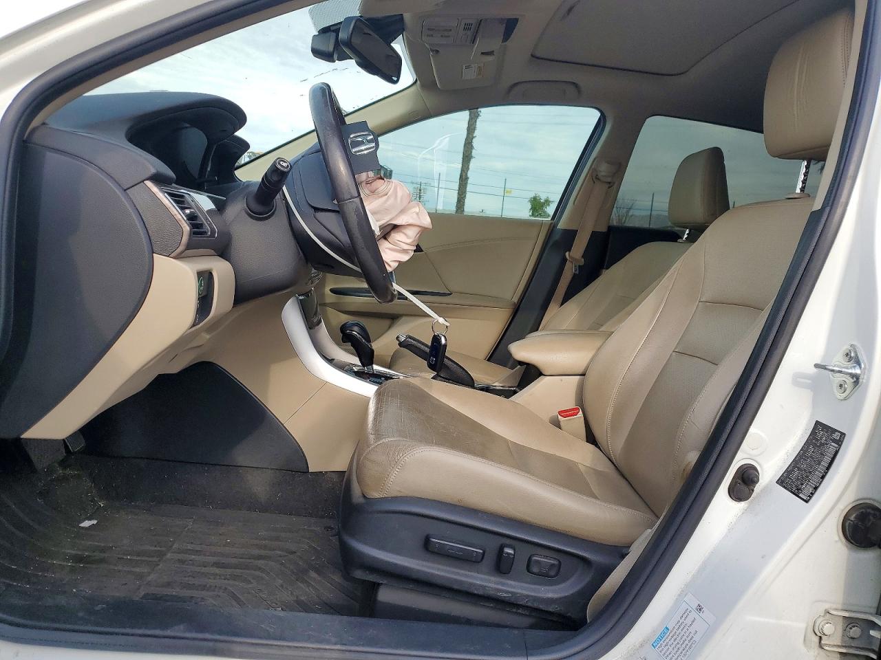 2017 HONDA ACCORD TOURING HYBRID photo 7