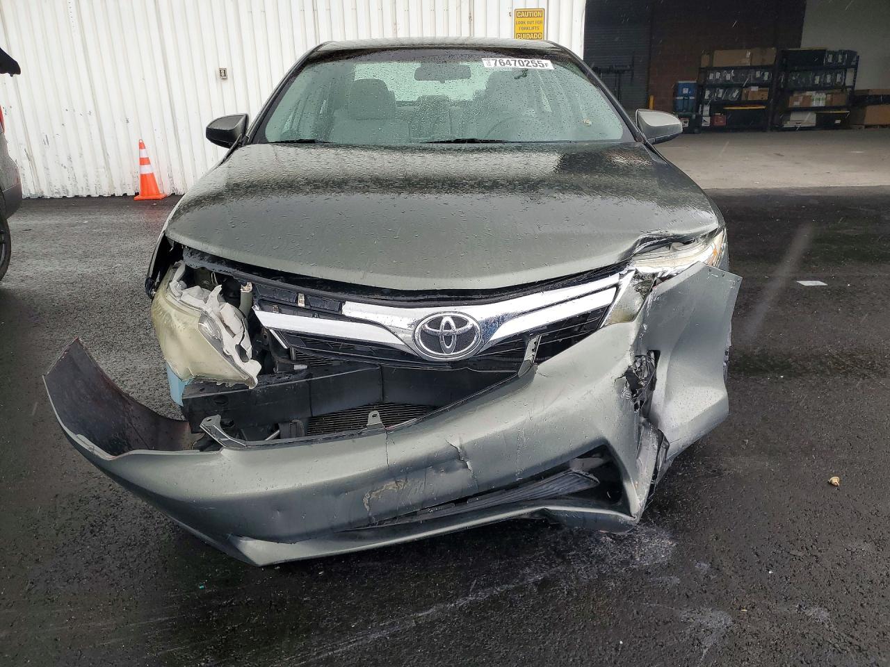 2013 TOYOTA CAMRY LE photo 13