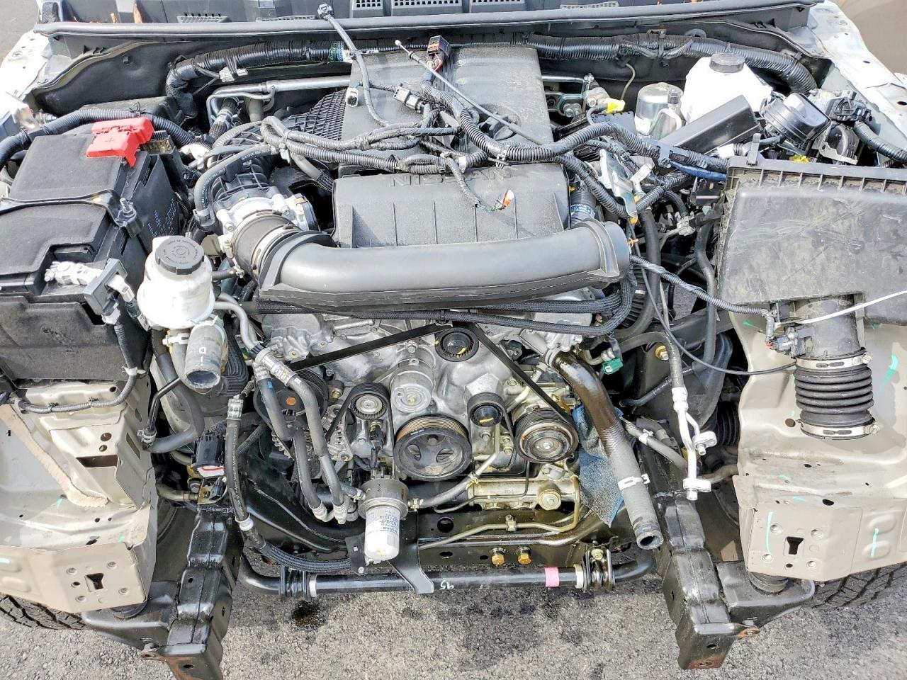 2024 NISSAN FRONTIER PRO-4X photo 21