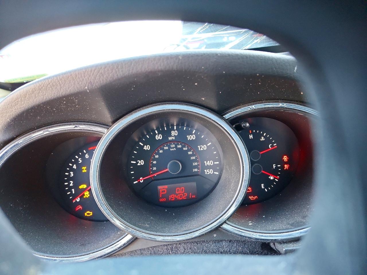 2011 KIA SORENTO EX photo 9