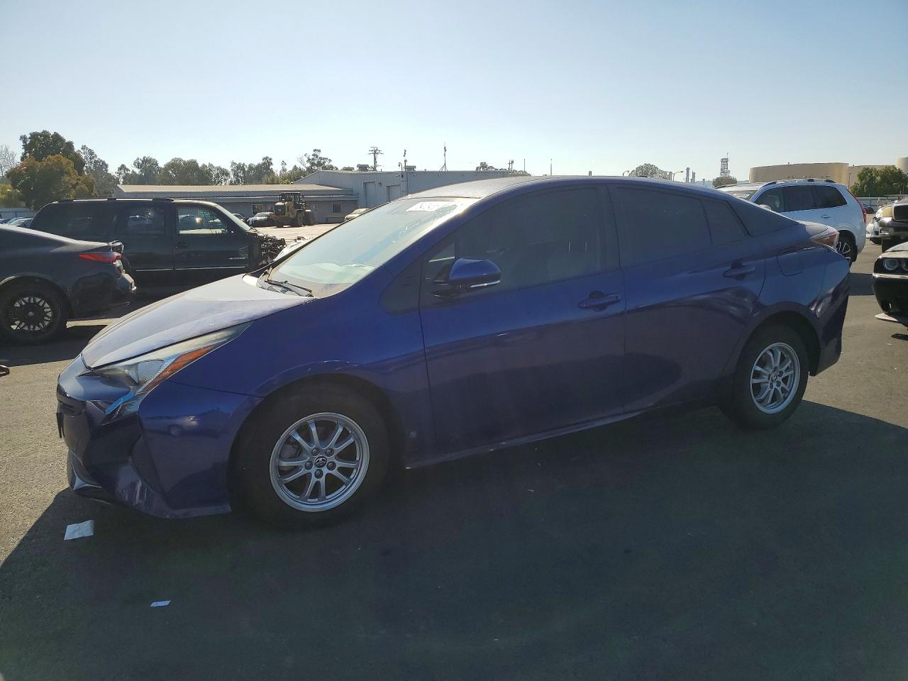 2016 TOYOTA PRIUS
