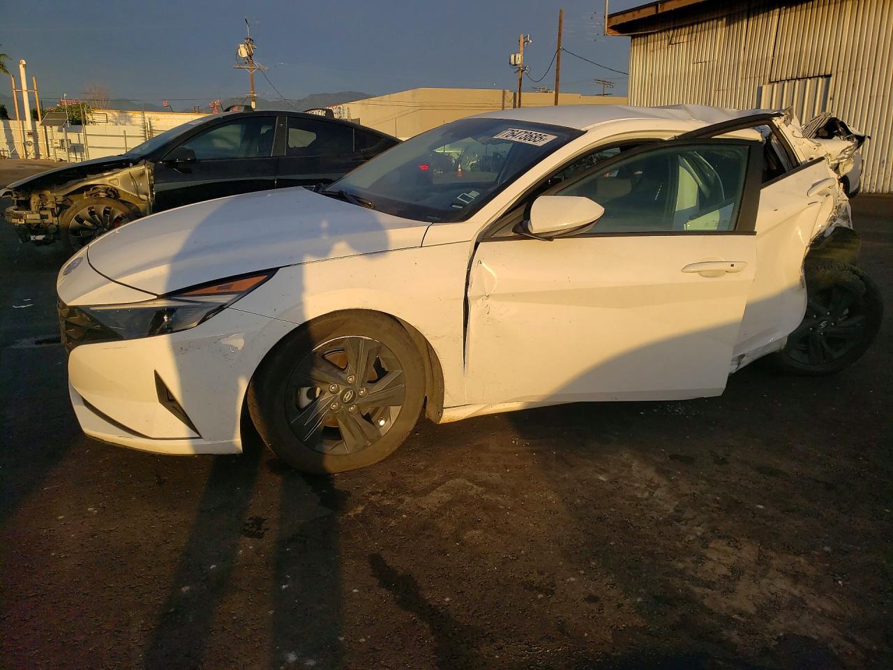 2022 HYUNDAI ELANTRA