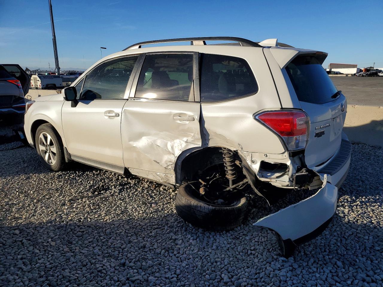 2018 SUBARU FORESTER 2.5I PREMIUM photo 2