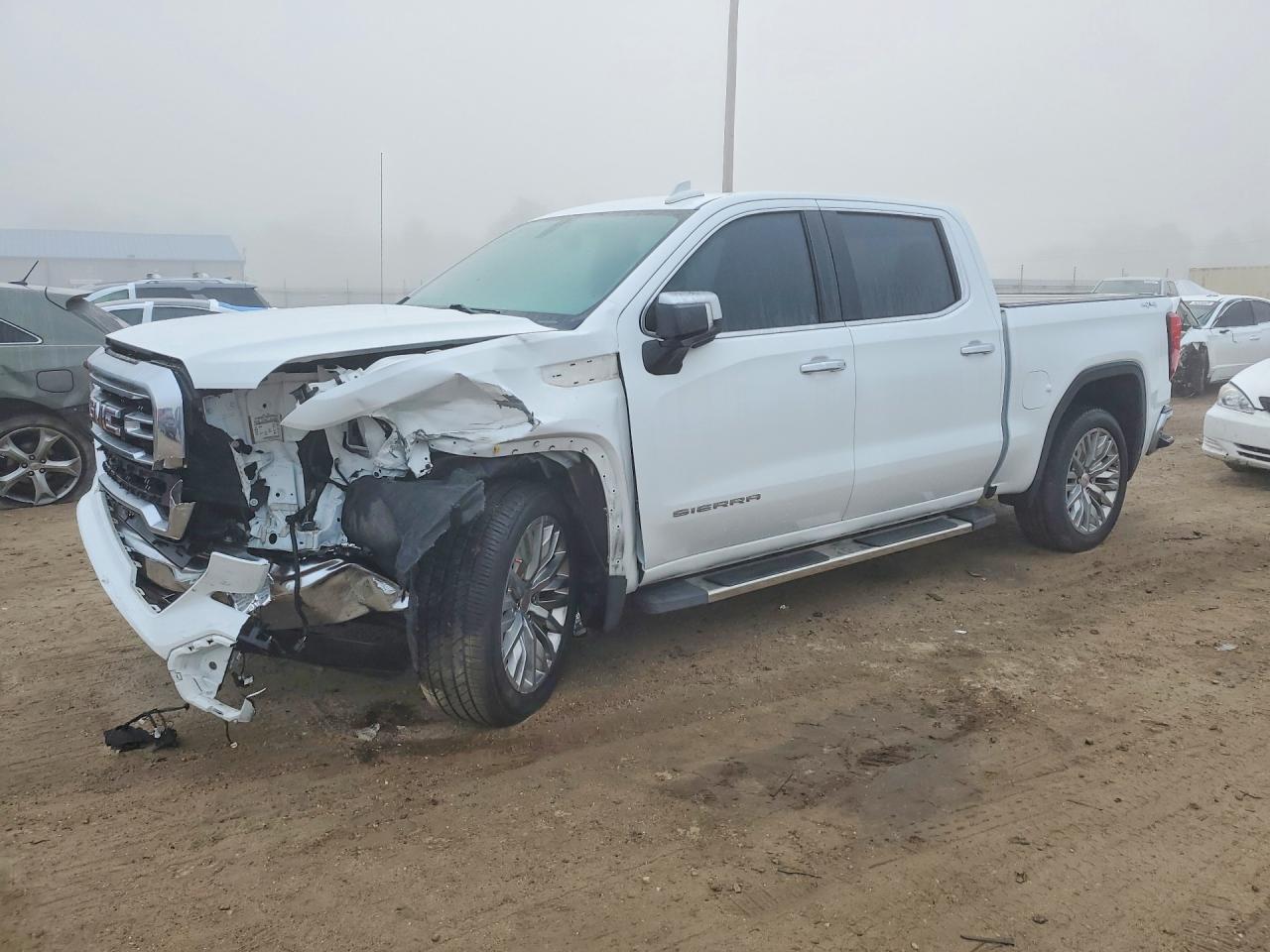 2021 GMC SIERRA