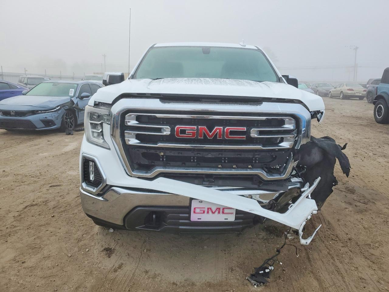 2021 GMC SIERRA K1500 SLT photo 9