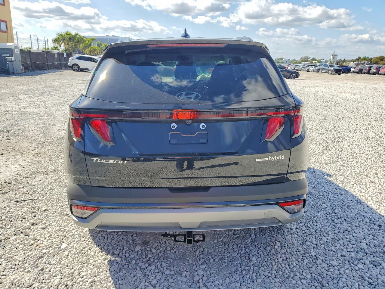 2026 HYUNDAI TUCSON SEL photo 6
