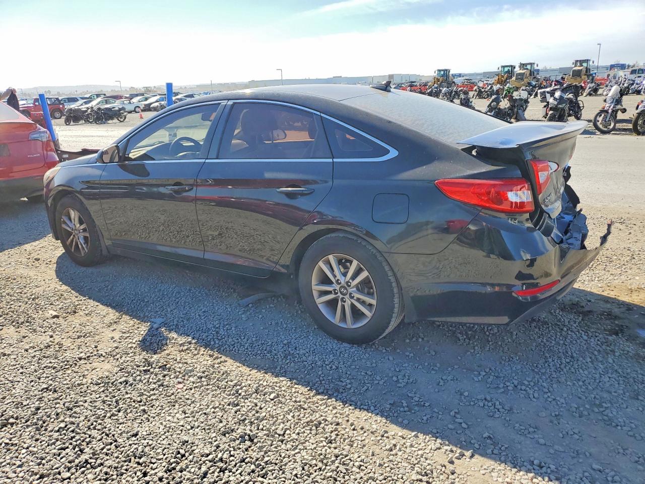 2016 HYUNDAI SONATA SE photo 3