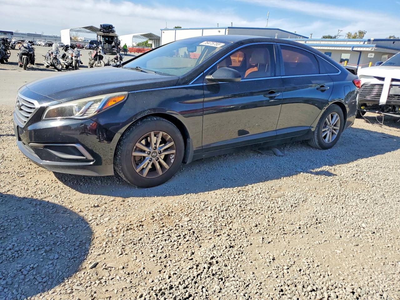 2016 HYUNDAI SONATA