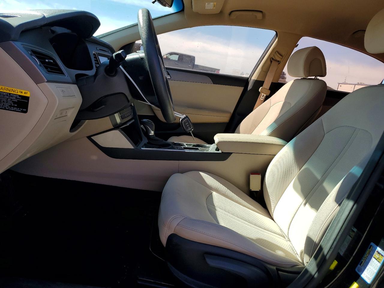 2016 HYUNDAI SONATA SE photo 13