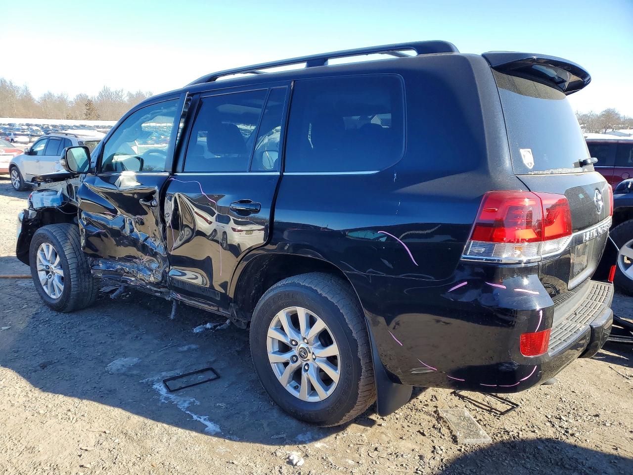 2018 TOYOTA LAND CRUISER photo 3