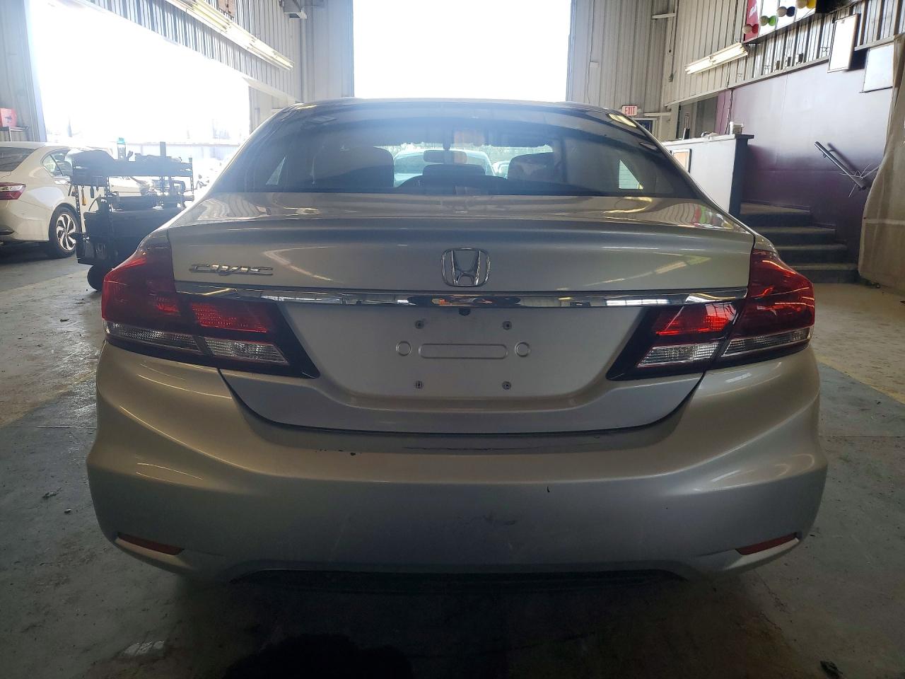 2015 HONDA CIVIC LX photo 11