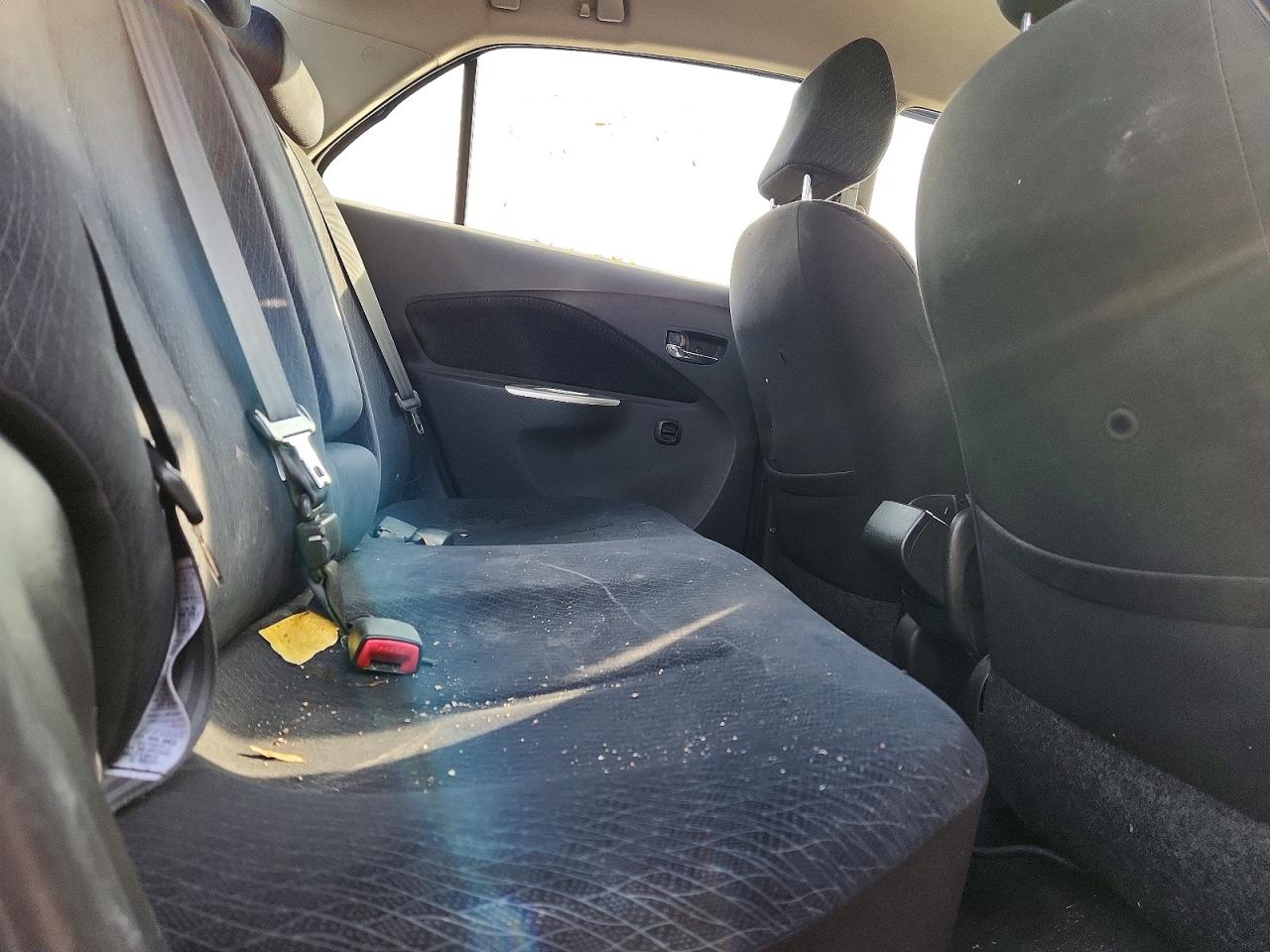 2007 TOYOTA YARIS BASE photo 10