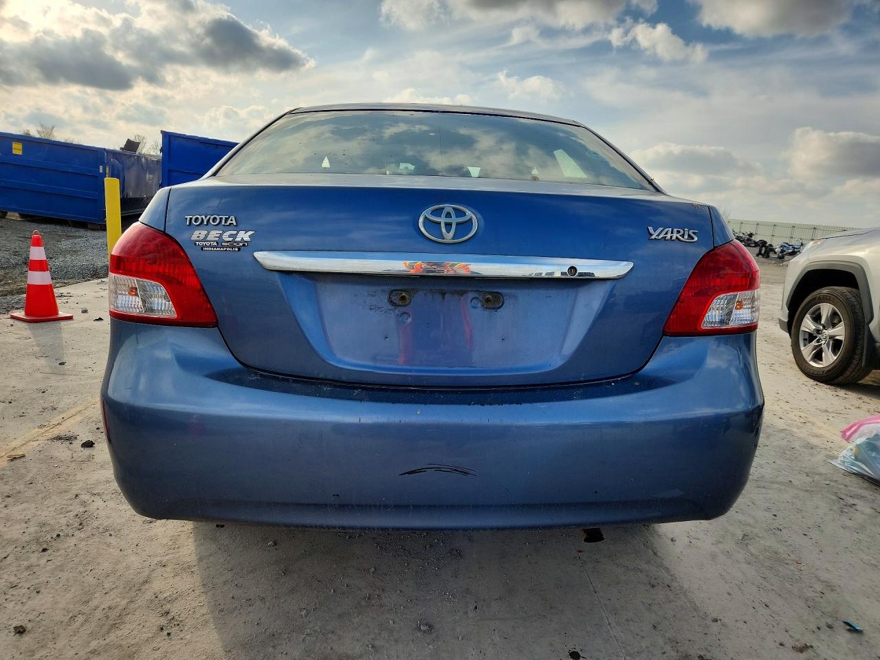 2007 TOYOTA YARIS BASE photo 6