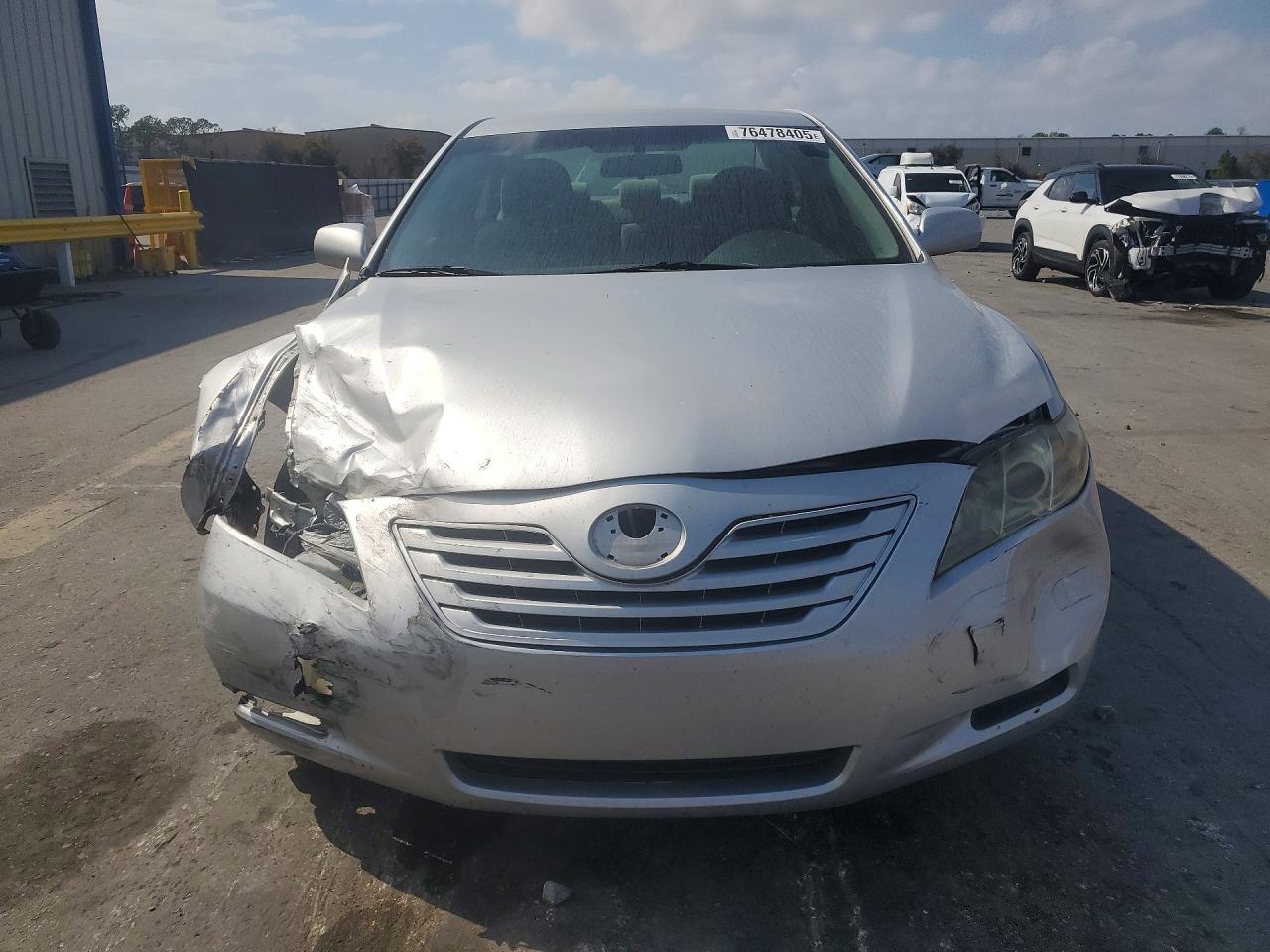 2009 TOYOTA CAMRY BASE photo 5