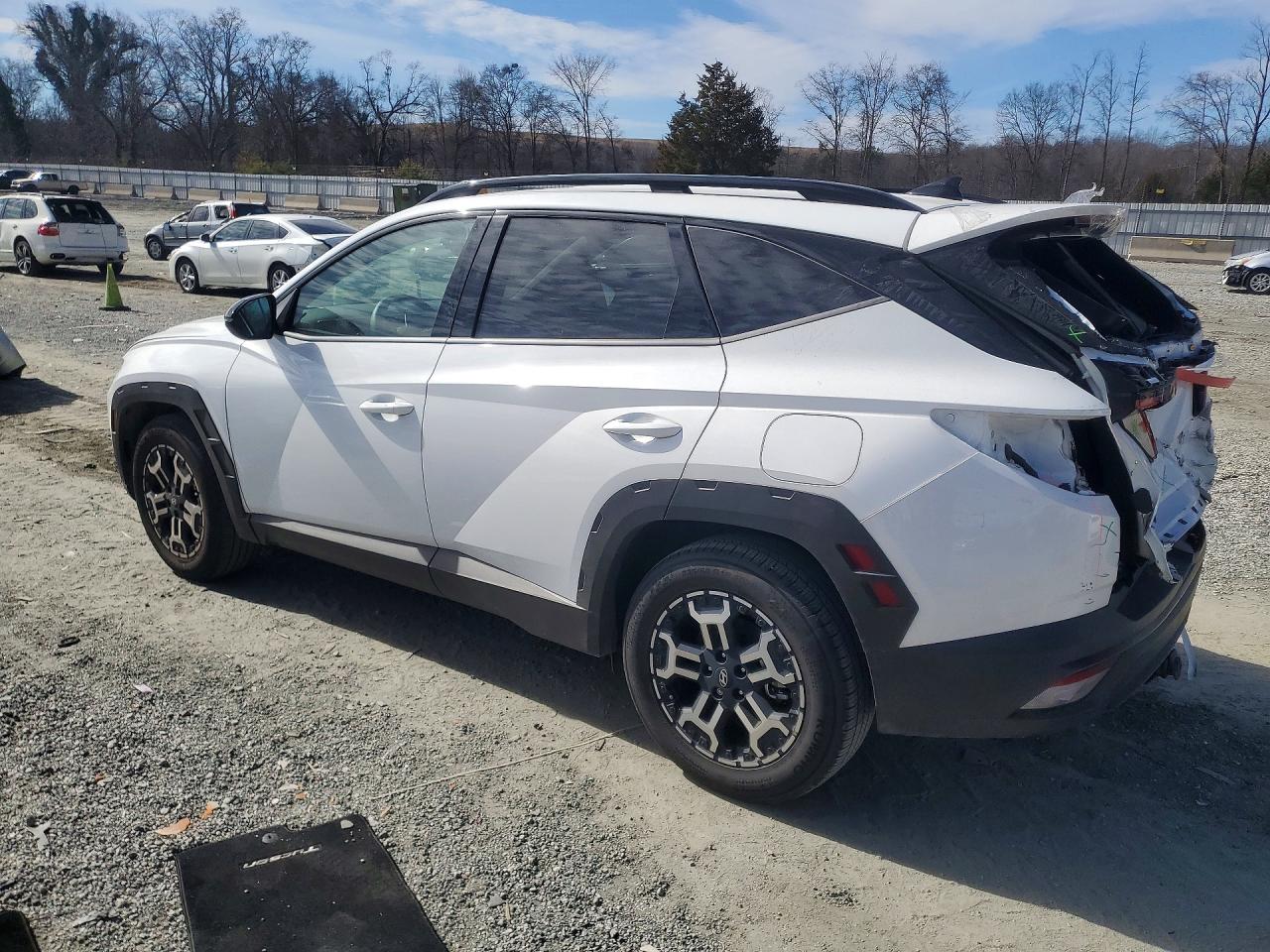 2025 HYUNDAI TUCSON XRT photo 2