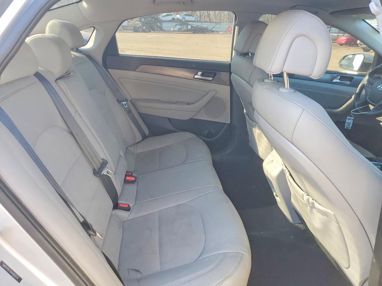 2017 HYUNDAI SONATA SPORT photo 19