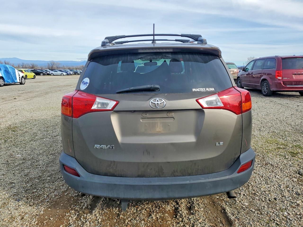 2013 TOYOTA RAV4 LE photo 11